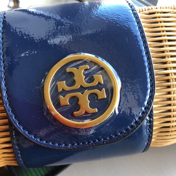 {Sold} Tory Burch Rattan Clutch - Picture 2 of 8